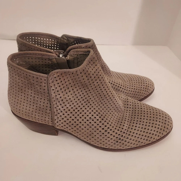 Sam Edelman Taupe Pipp Suede Perforated Chunky Heel Ankle Booties in Size 6 - Picture 7 of 13